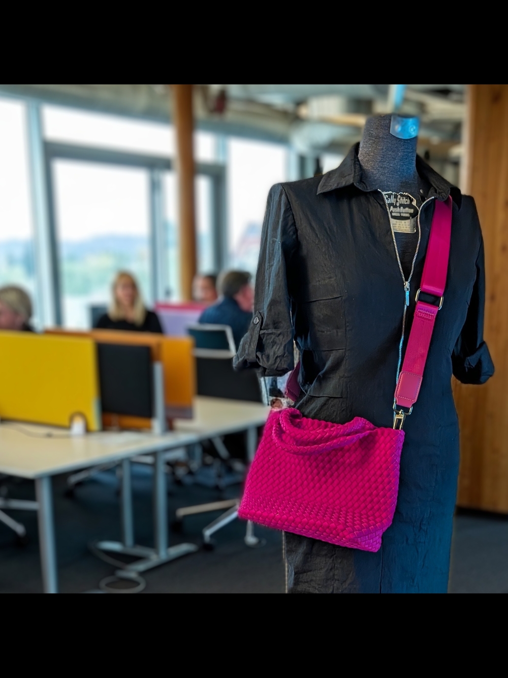 Unbranded Woven Neoprene Crossbody Bag Mini Tote Fuchsia Hot Pink NWOT